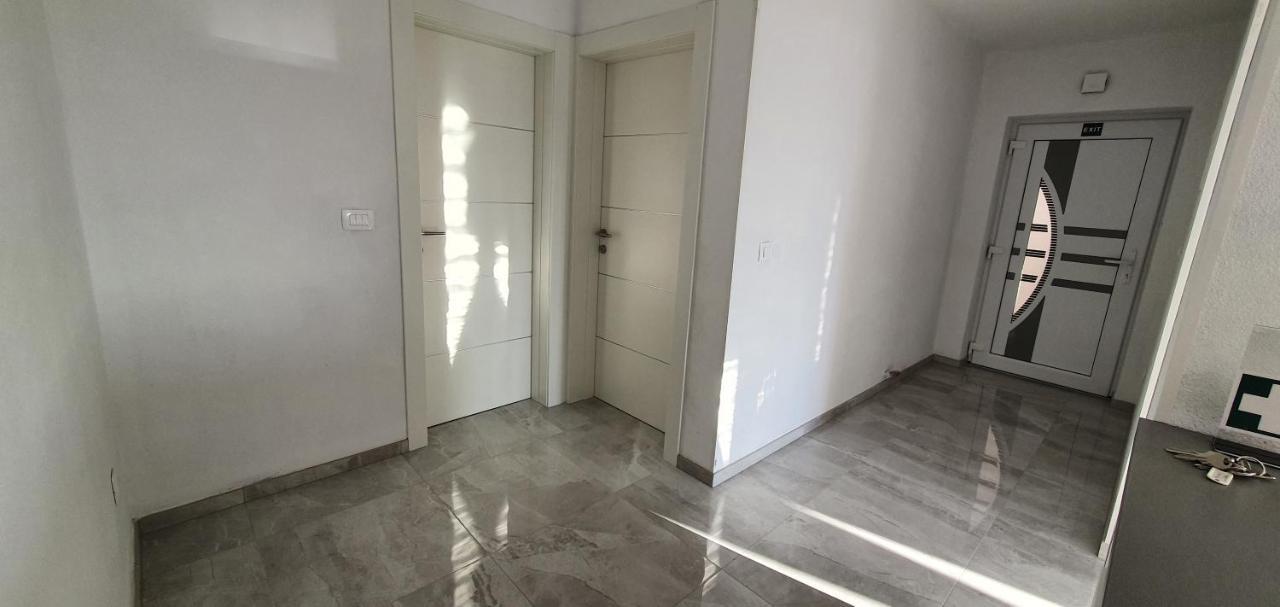 Apartmani Naomi&Leo 센 외부 사진