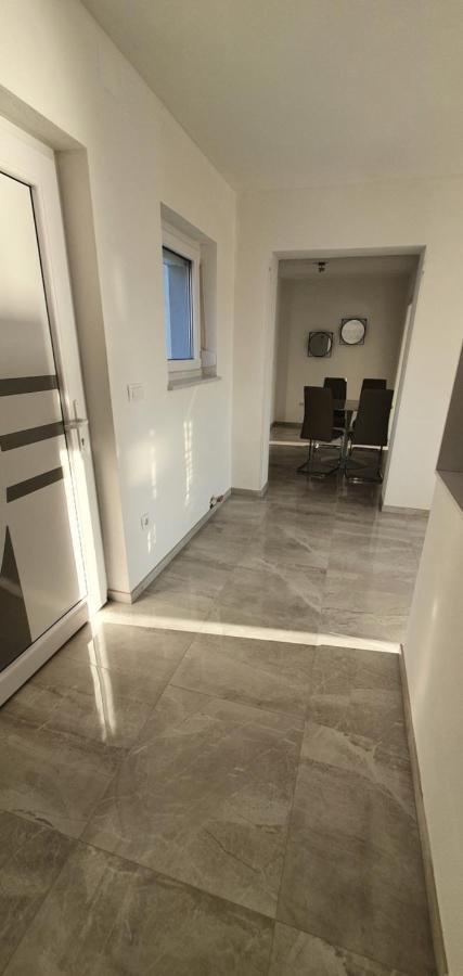 Apartmani Naomi&Leo 센 외부 사진