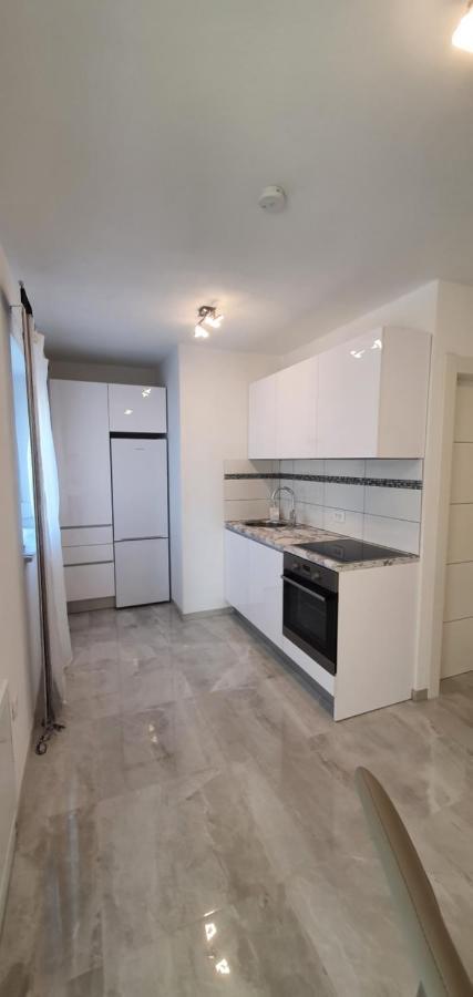 Apartmani Naomi&Leo 센 외부 사진