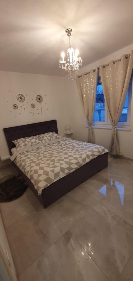 Apartmani Naomi&Leo 센 외부 사진